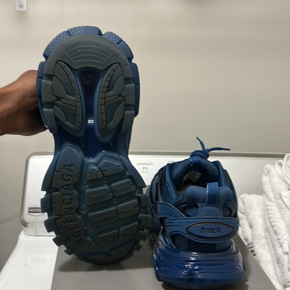 BALENCIAGA TRACK ( DARK NAVY ) - Picture 3 of 4